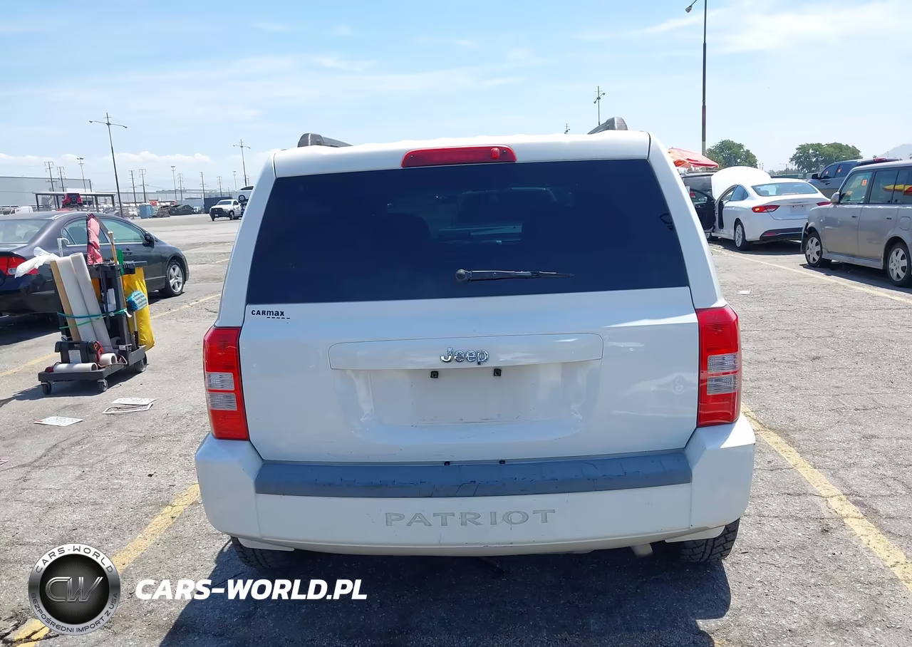 2008 Jeep Patriot Sport VIN:1J8FT28038D775987 - 17