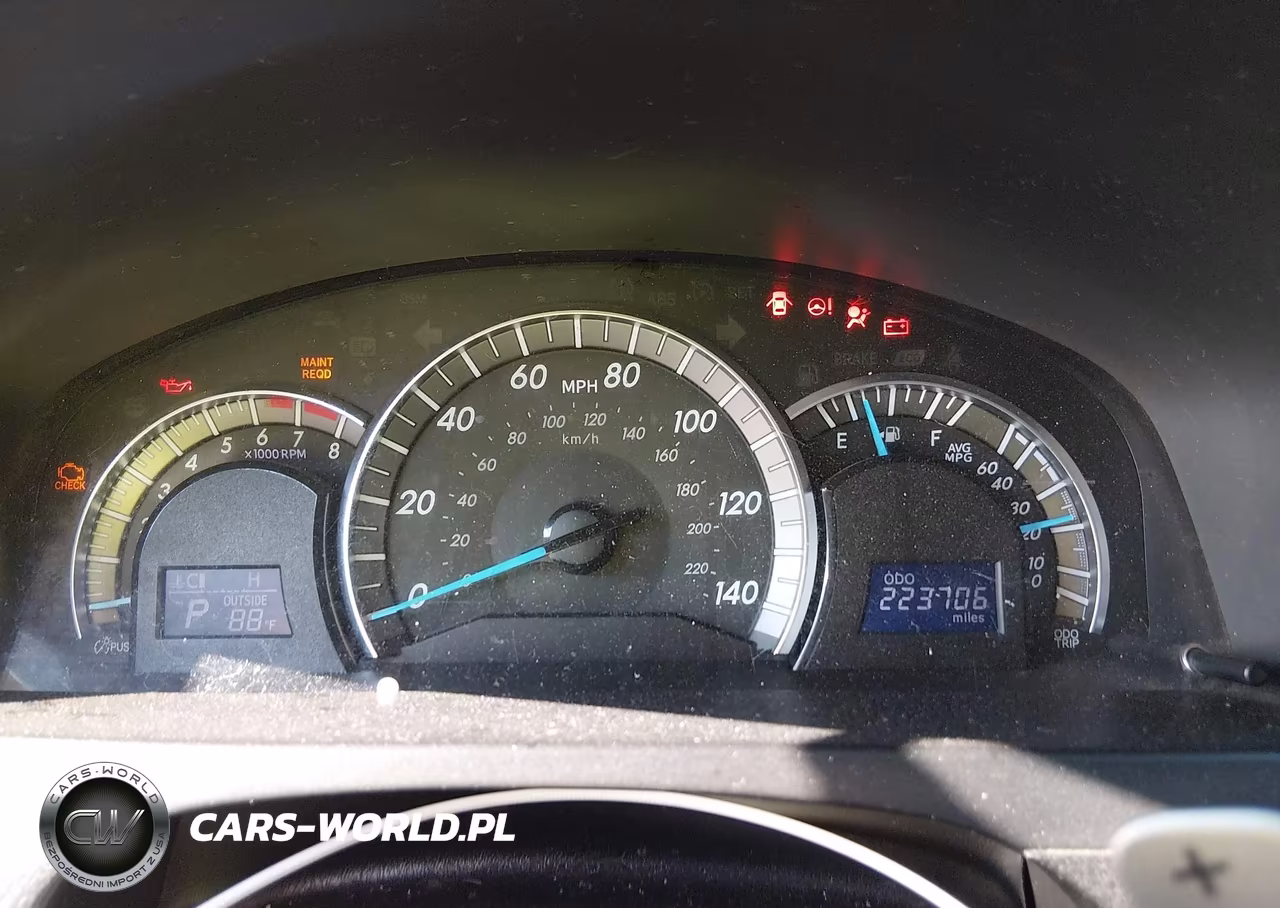 2014 Toyota Camry Se VIN:4T1BF1FK2EU765230 - 7