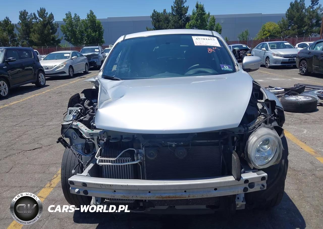 2015 Nissan Juke S VIN:JN8AF5MV5FT556824 - 13