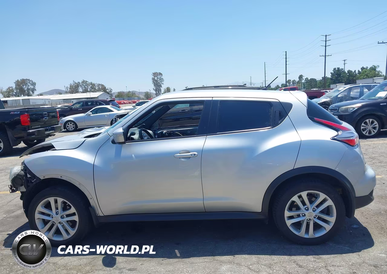 2015 Nissan Juke S VIN:JN8AF5MV5FT556824 - 15