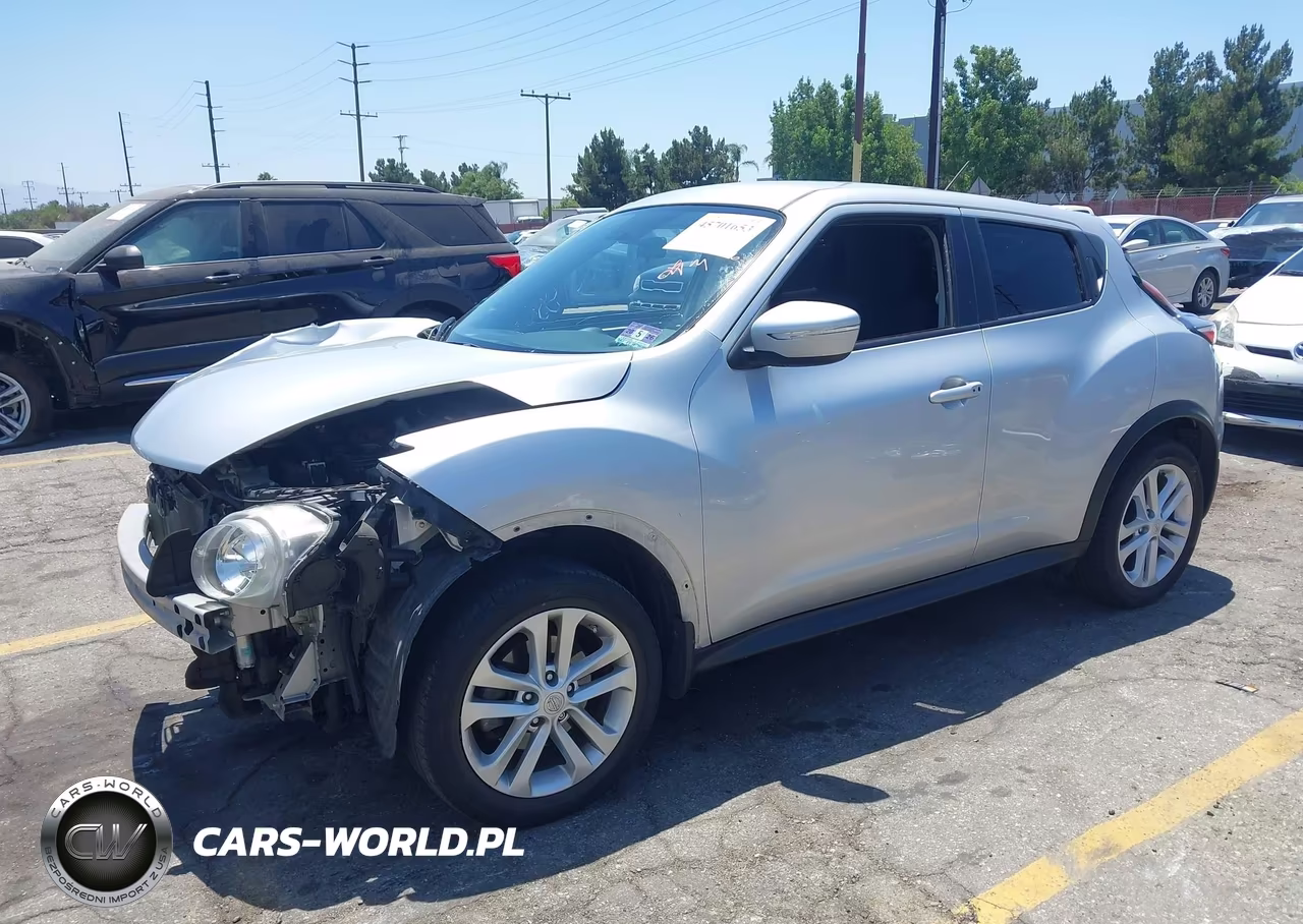 2015 Nissan Juke S VIN:JN8AF5MV5FT556824 - 2