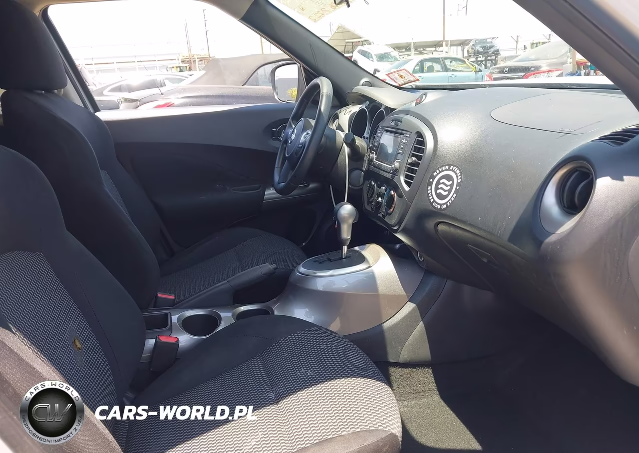 2015 Nissan Juke S VIN:JN8AF5MV5FT556824 - 5