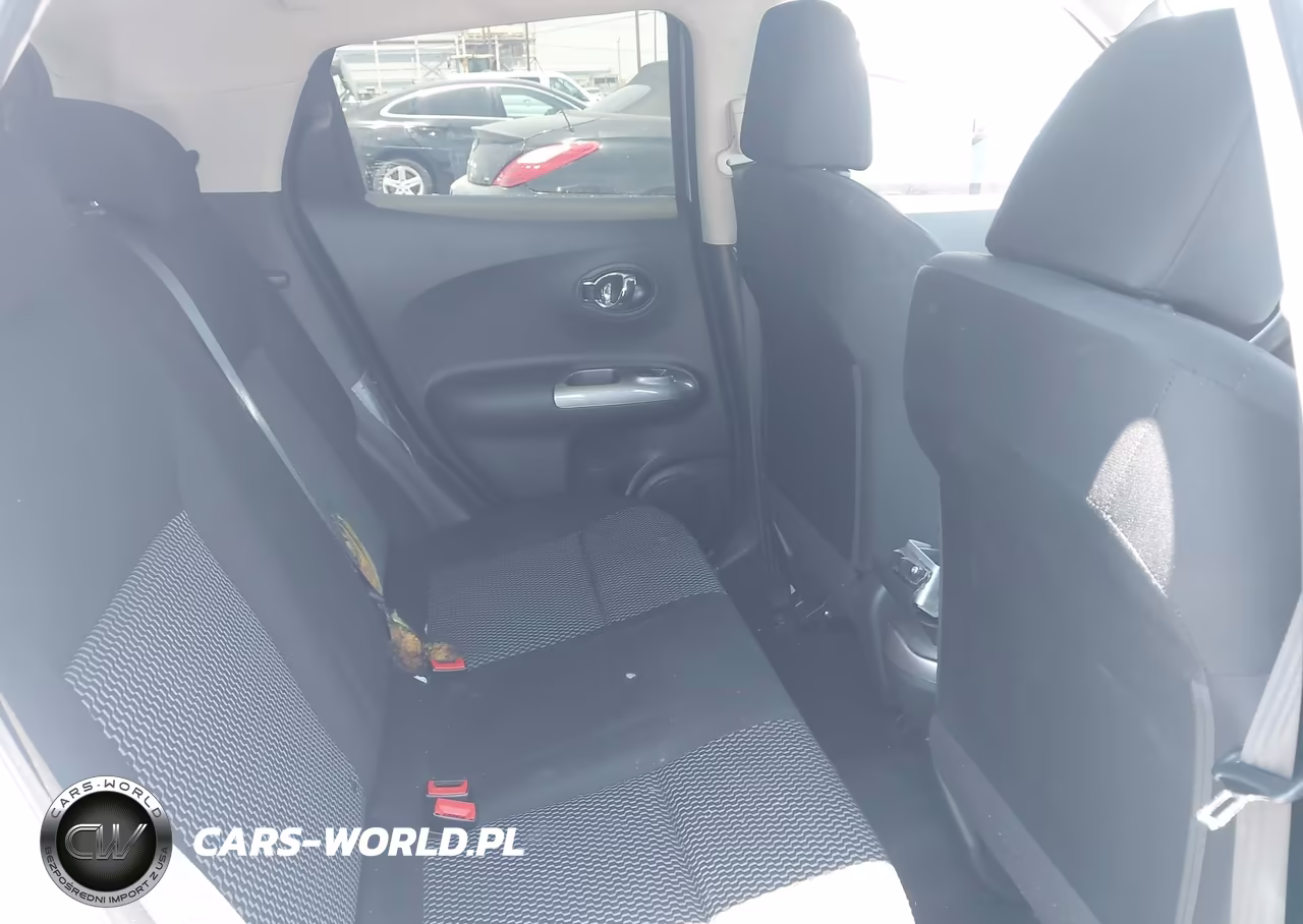 2015 Nissan Juke S VIN:JN8AF5MV5FT556824 - 8