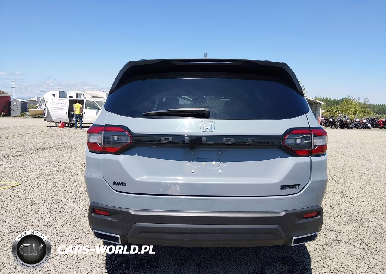 2025 Honda Pilot Sport VIN:5FNYG1H34SB047975 - 17