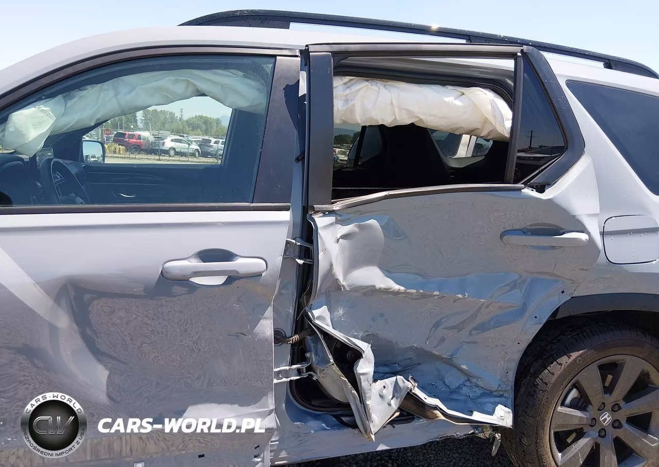 2025 Honda Pilot Sport VIN:5FNYG1H34SB047975 - 6