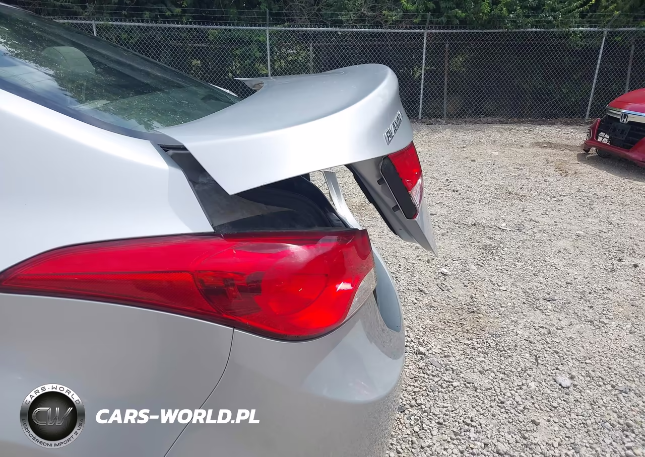 2013 Hyundai Elantra Gls VIN:KMHDH4AE2DU787300 - 18