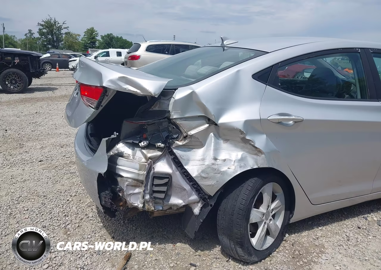 2013 Hyundai Elantra Gls VIN:KMHDH4AE2DU787300 - 6