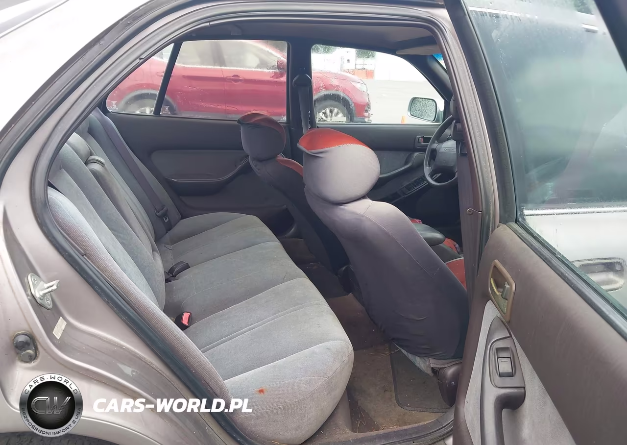 1993 Toyota Camry Le VIN:4T1VK12E5PU075323 - 8