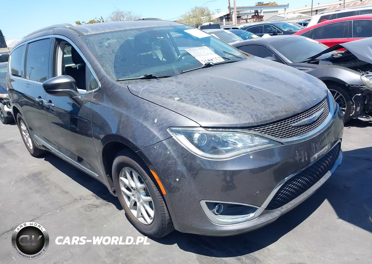 2020 Chrysler Pacifica Touring L