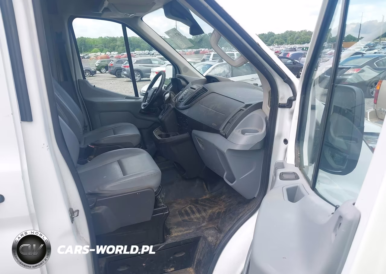 2017 Ford Transit-250 VIN:1FTYR2CV7HKA71109 - 5