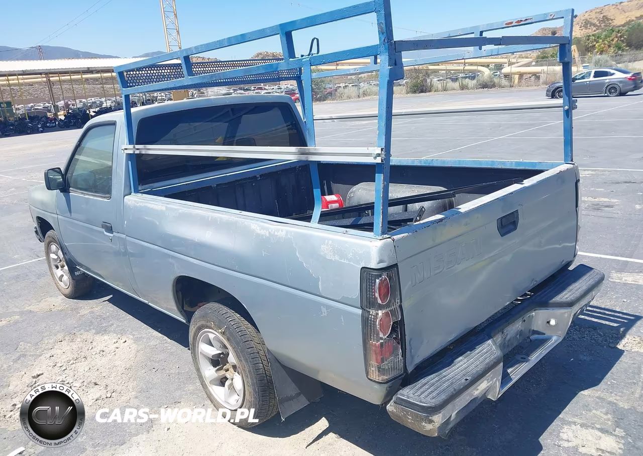 1992 Nissan Truck Short Wheelbase VIN:1N6SD11S9NC348840 - 3