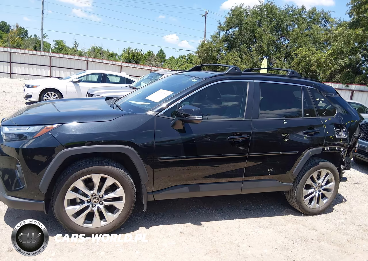 2024 Toyota Rav4 Xle Premium VIN:2T3C1RFVXRW339651 - 15