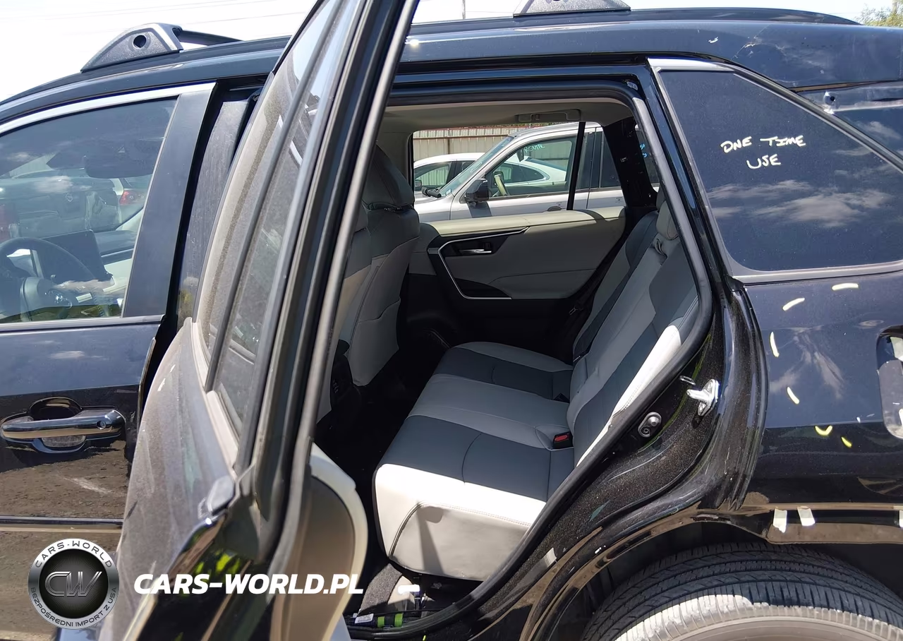 2024 Toyota Rav4 Xle Premium VIN:2T3C1RFVXRW339651 - 8