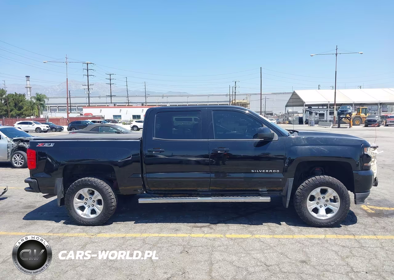 2017 Chevrolet Silverado 1500 2Lt VIN:3GCUKREC7HG229088 - 13
