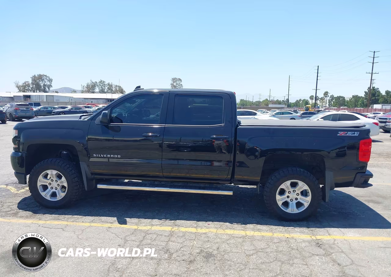 2017 Chevrolet Silverado 1500 2Lt VIN:3GCUKREC7HG229088 - 14