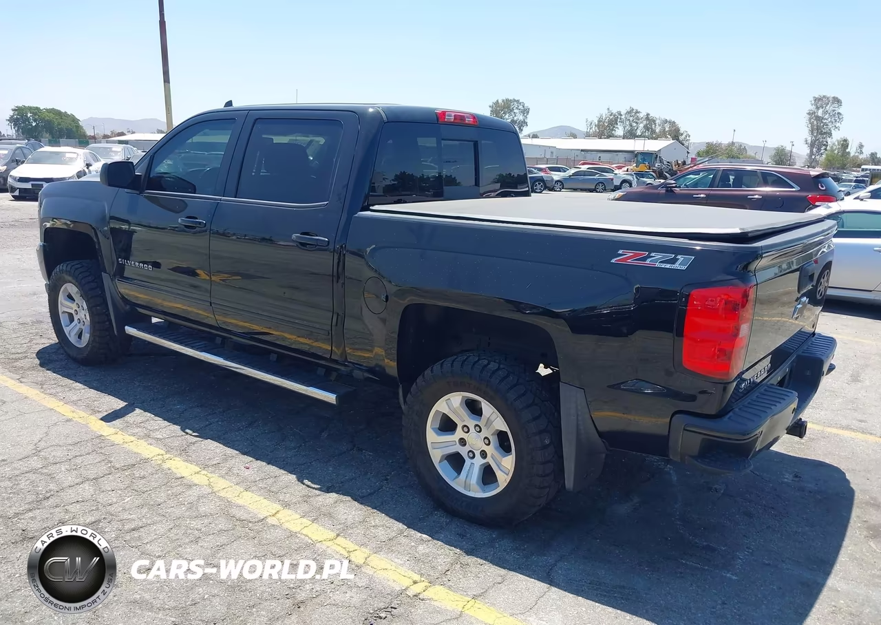 2017 Chevrolet Silverado 1500 2Lt VIN:3GCUKREC7HG229088 - 3