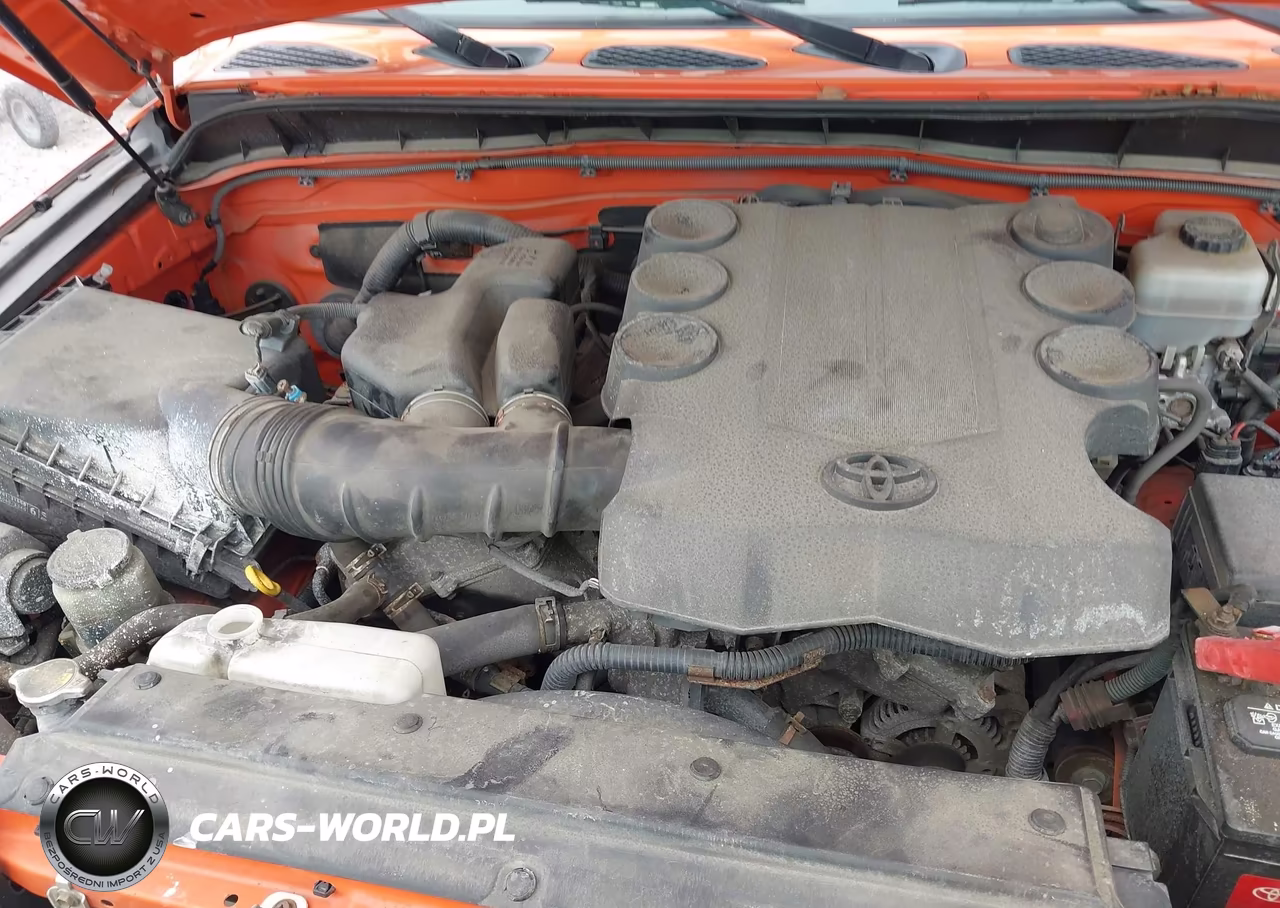 2013 Toyota Fj Cruiser VIN:JTEBU4BF2DK151594 - 10