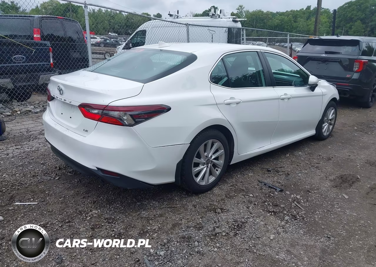 2021 Toyota Camry Le VIN:4T1C11AK7MU464297 - 4