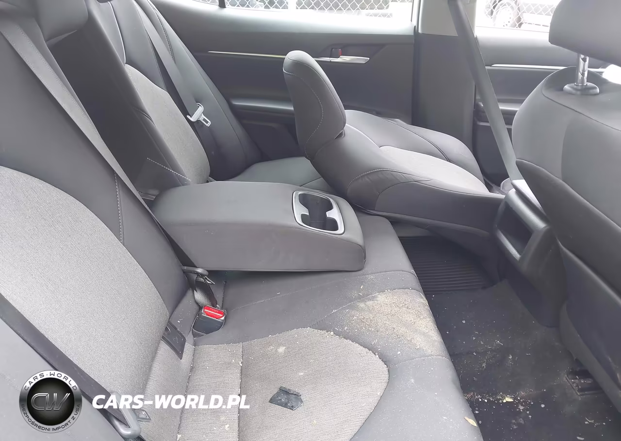 2021 Toyota Camry Le VIN:4T1C11AK7MU464297 - 8