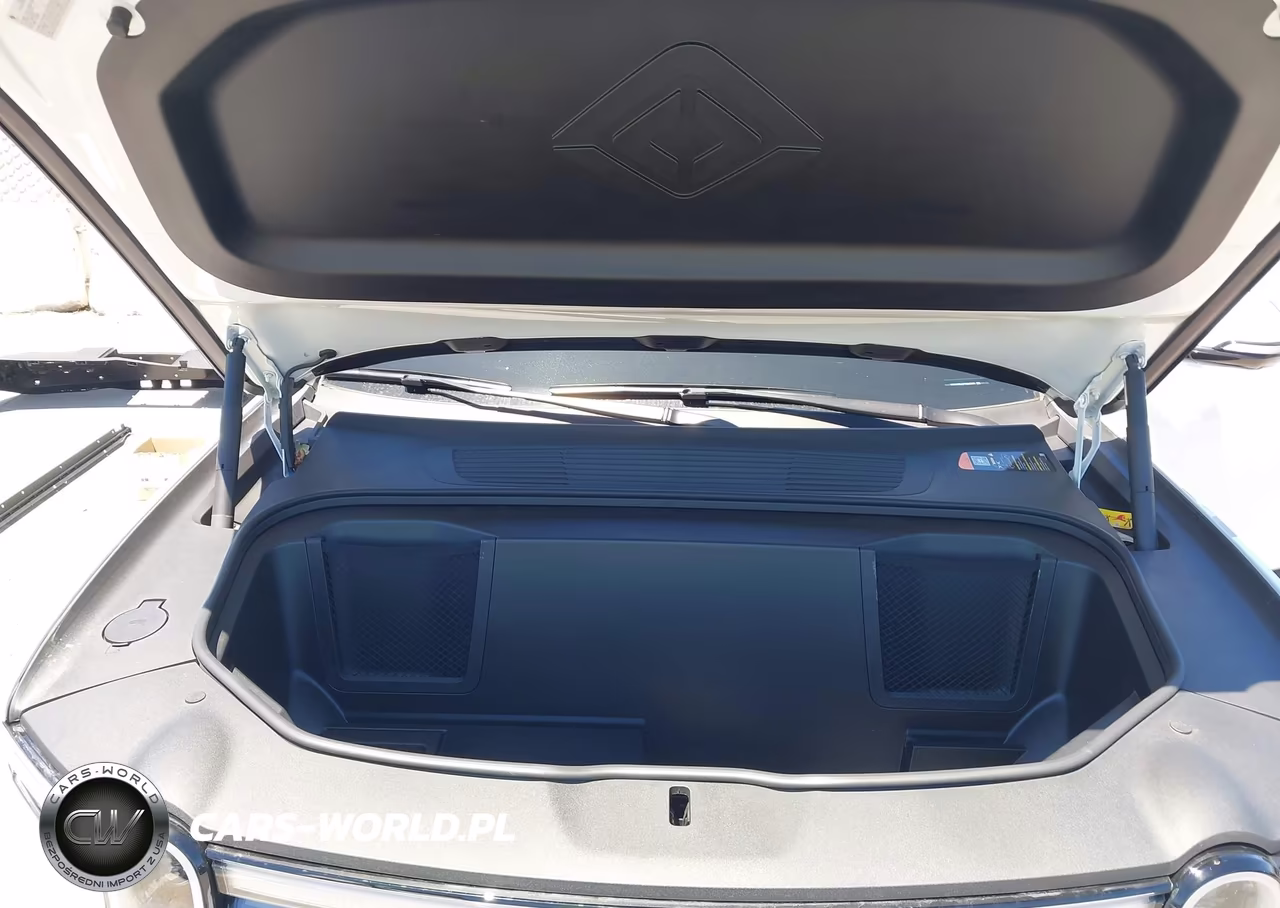 2026 Rivian R1T Dual Motor Large Pack-Performance Dual Motor Large Pack VIN:7FCTGFAAXTN043572 - 10