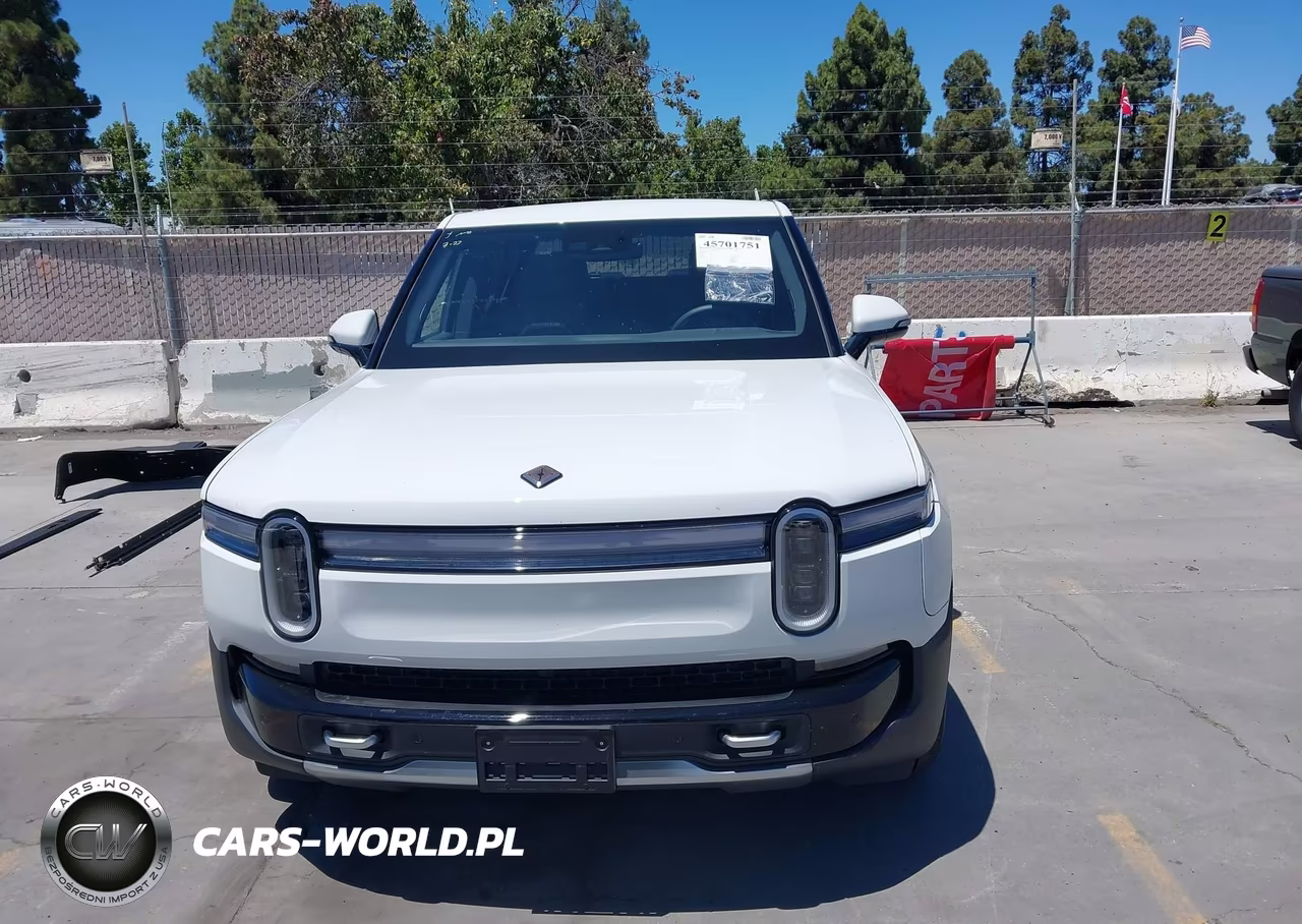 2026 Rivian R1T Dual Motor Large Pack-Performance Dual Motor Large Pack VIN:7FCTGFAAXTN043572 - 13