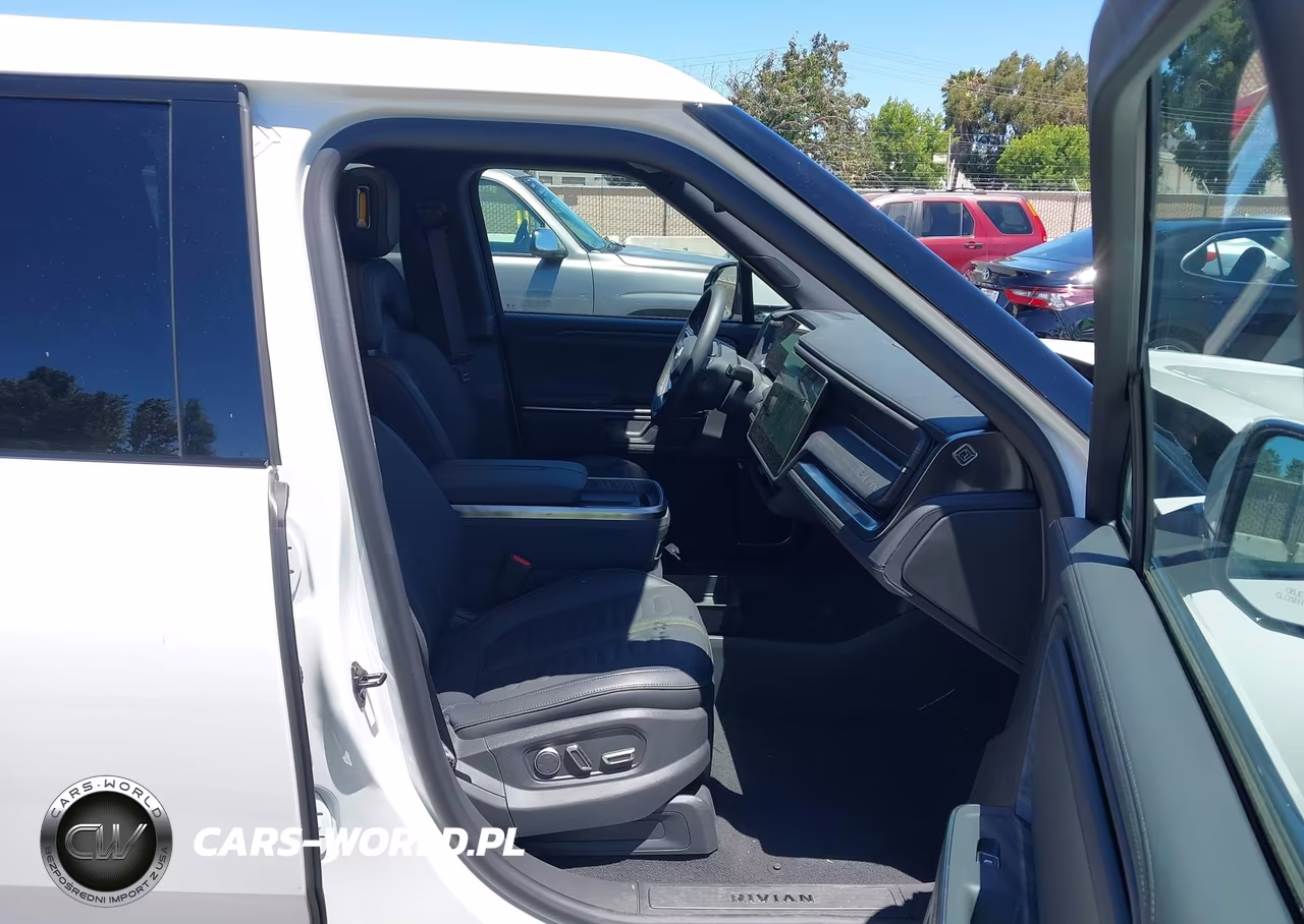 2026 Rivian R1T Dual Motor Large Pack-Performance Dual Motor Large Pack VIN:7FCTGFAAXTN043572 - 5
