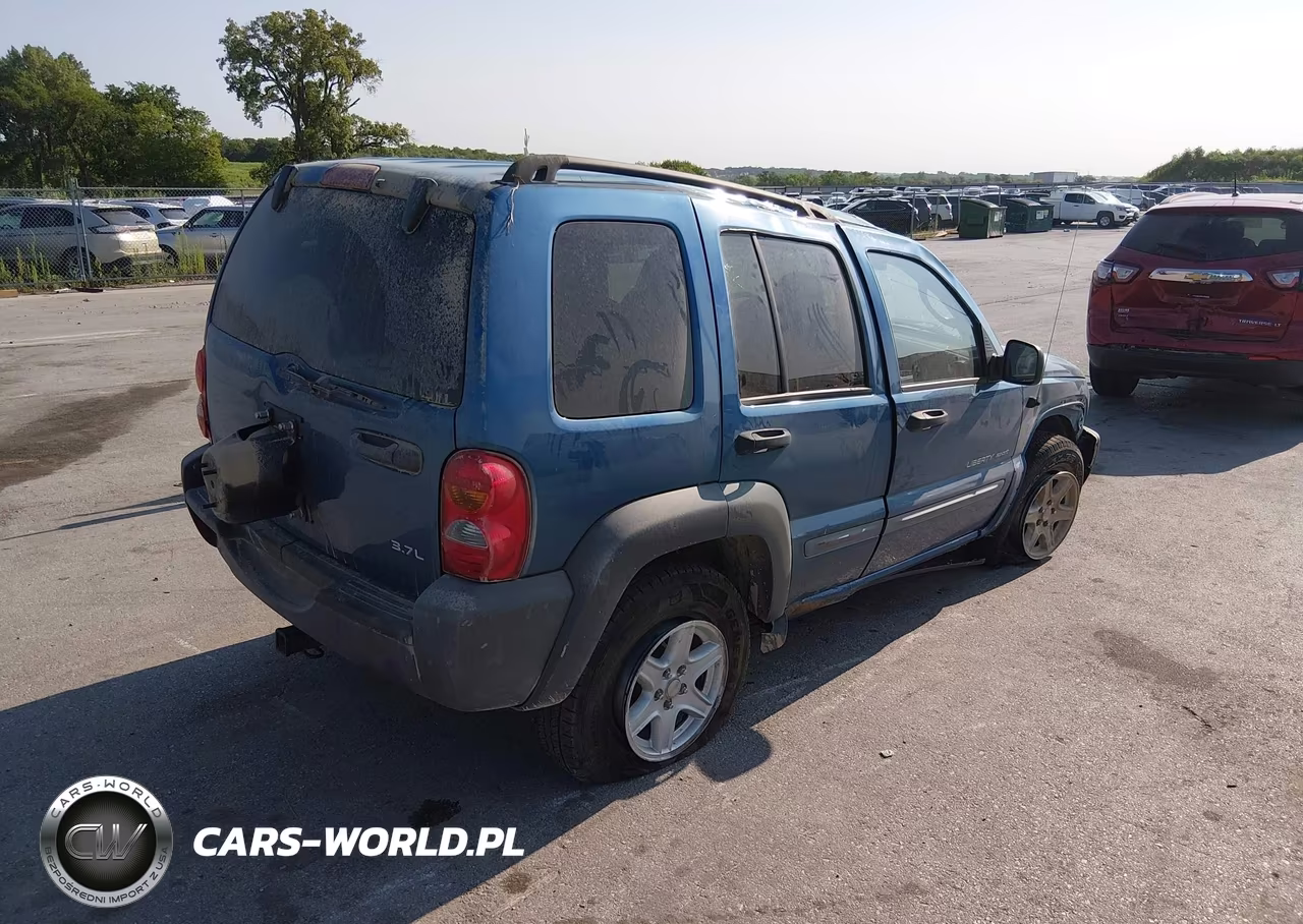 2003 Jeep Liberty Sport VIN:1J4GL48K33W505867 - 4