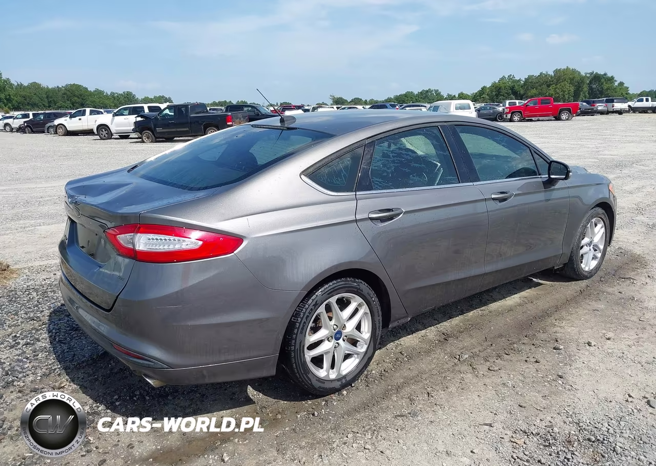 2013 Ford Fusion Se VIN:3FA6P0H7XDR329100 - 4