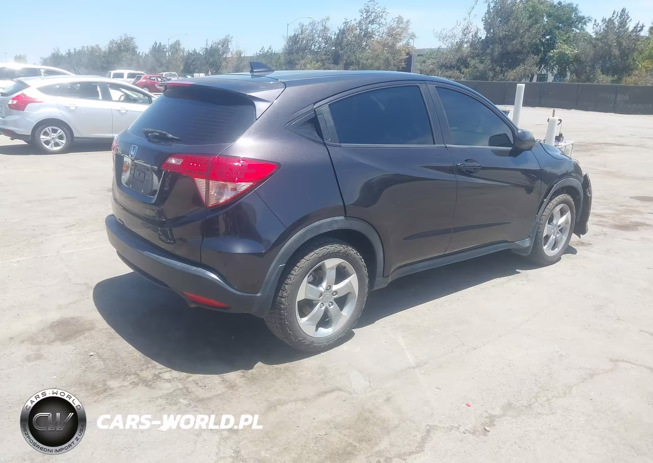 2017 Honda Hr-V Lx VIN:3CZRU5H35HG709161 - 4