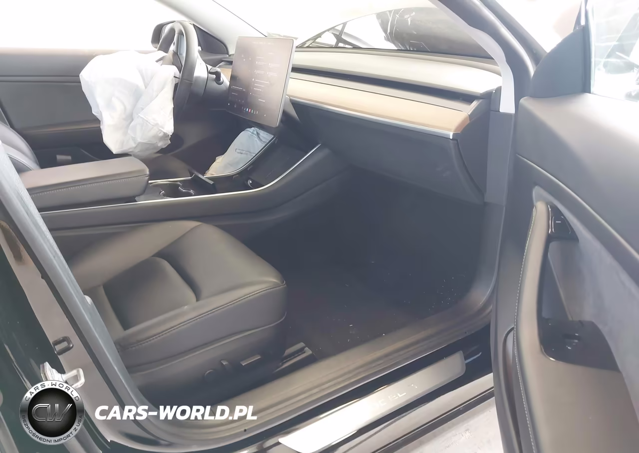 2020 Tesla Model 3 Standard Range Plus Rear-Wheel Drive-Standard Range Rear-Wheel Drive VIN:5YJ3E1EA4LF625206 - 5