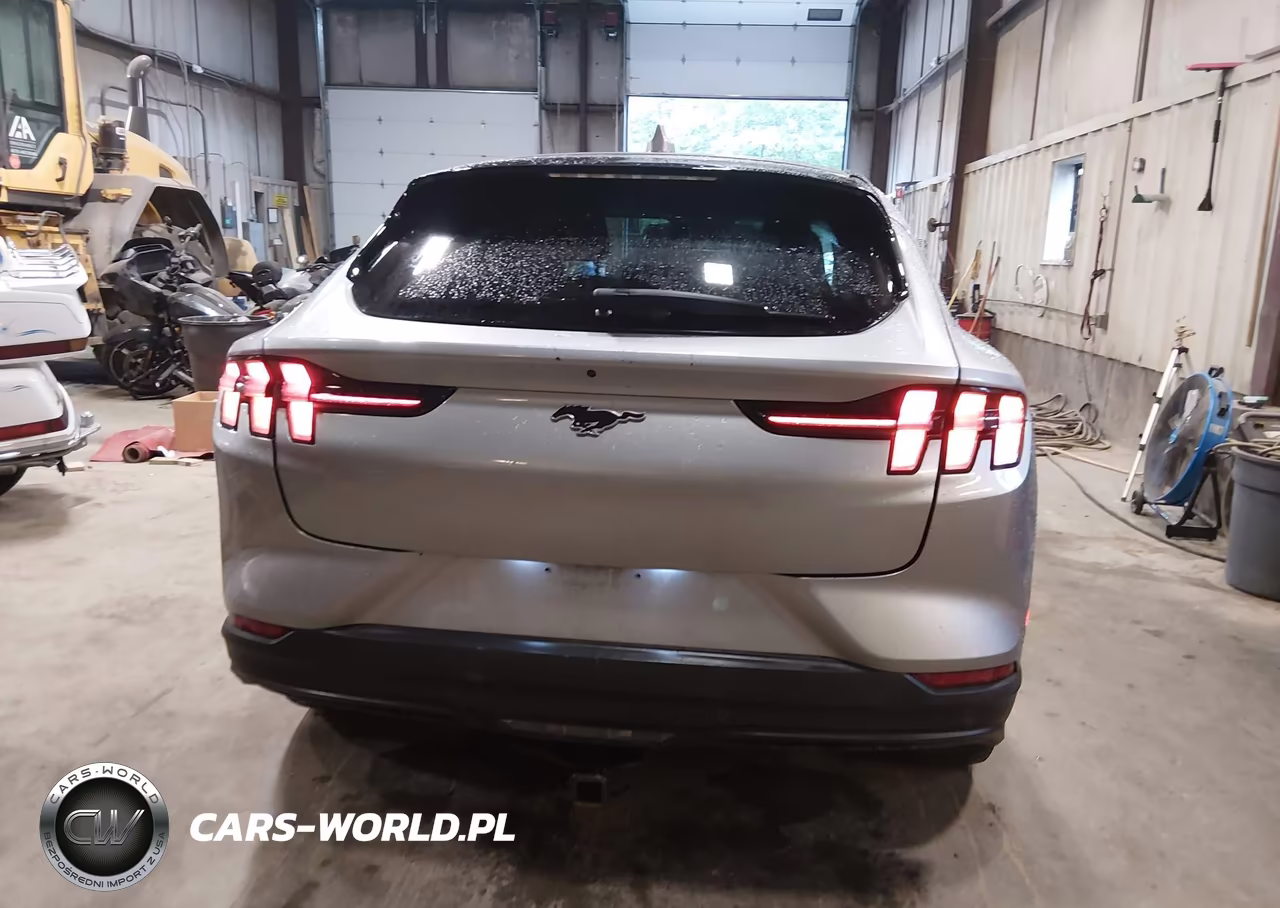 2021 Ford Mustang Mach-E Select VIN:3FMTK1SS0MMA41562 - 16