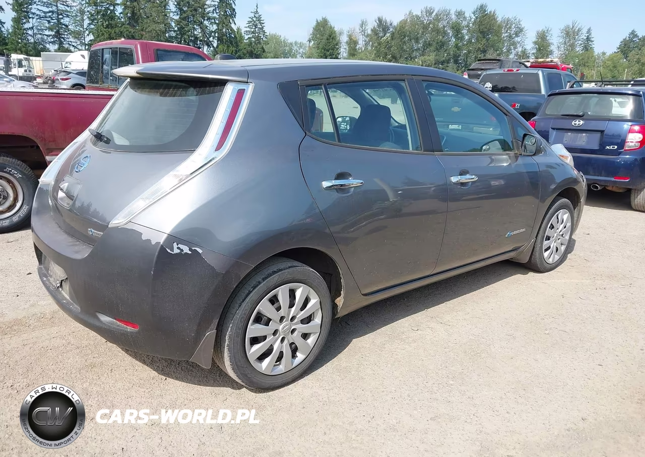2015 Nissan Leaf S VIN:1N4AZ0CP7FC309738 - 4
