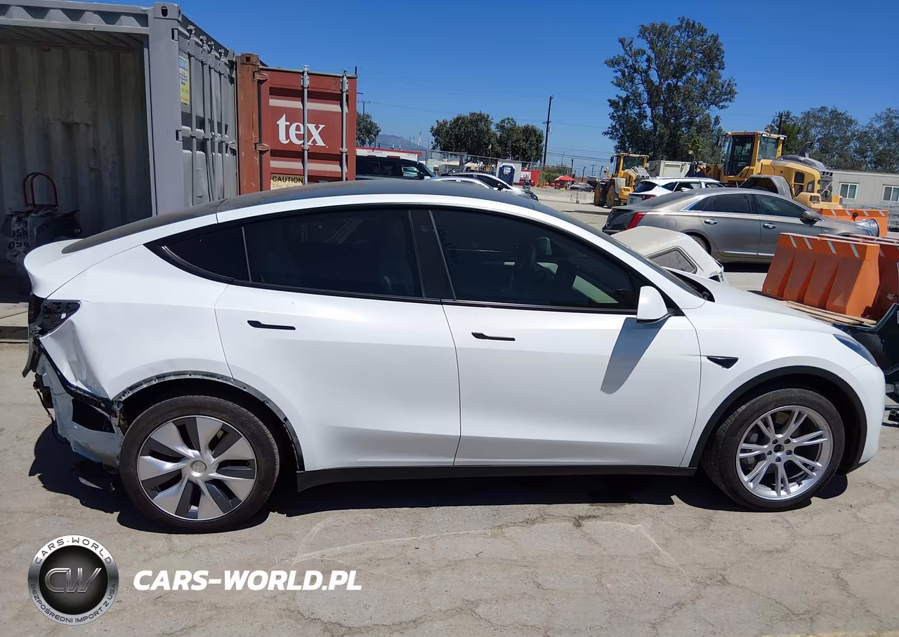 2023 Tesla Model Y Awd-Long Range Dual Motor All-Wheel Drive VIN:7SAYGDEE1PA094752 - 14
