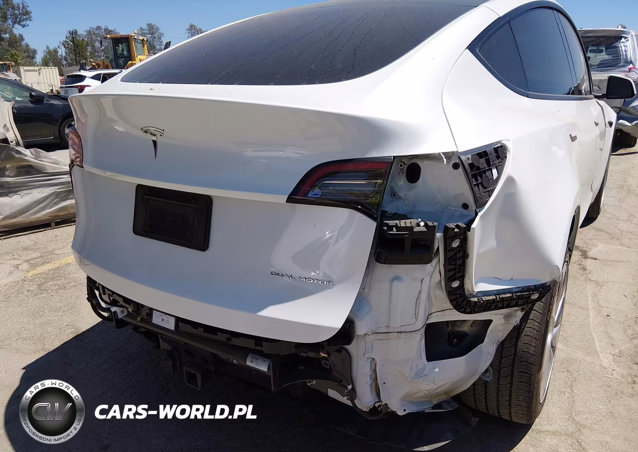 2023 Tesla Model Y Awd-Long Range Dual Motor All-Wheel Drive VIN:7SAYGDEE1PA094752 - 6