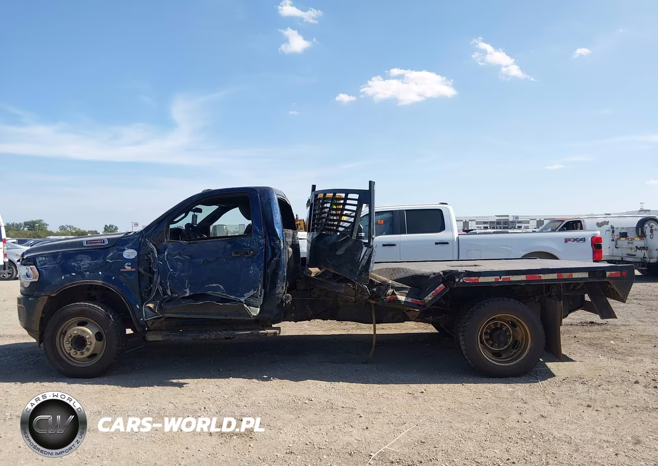 2022 Ram 5500 Chassis Tradesman-Slt VIN:3C7WRMBL2NG291945 - 14