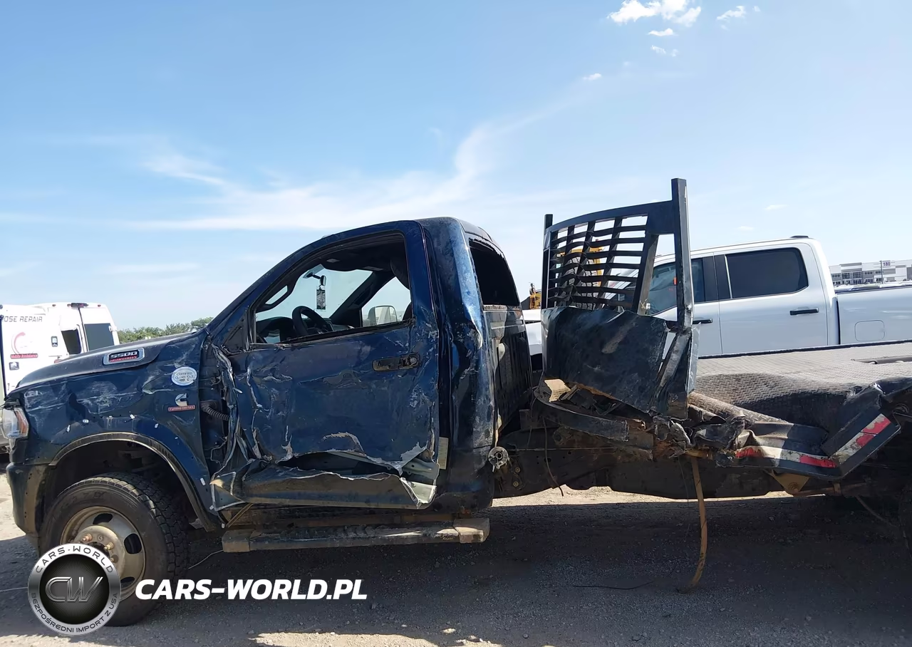 2022 Ram 5500 Chassis Tradesman-Slt VIN:3C7WRMBL2NG291945 - 6