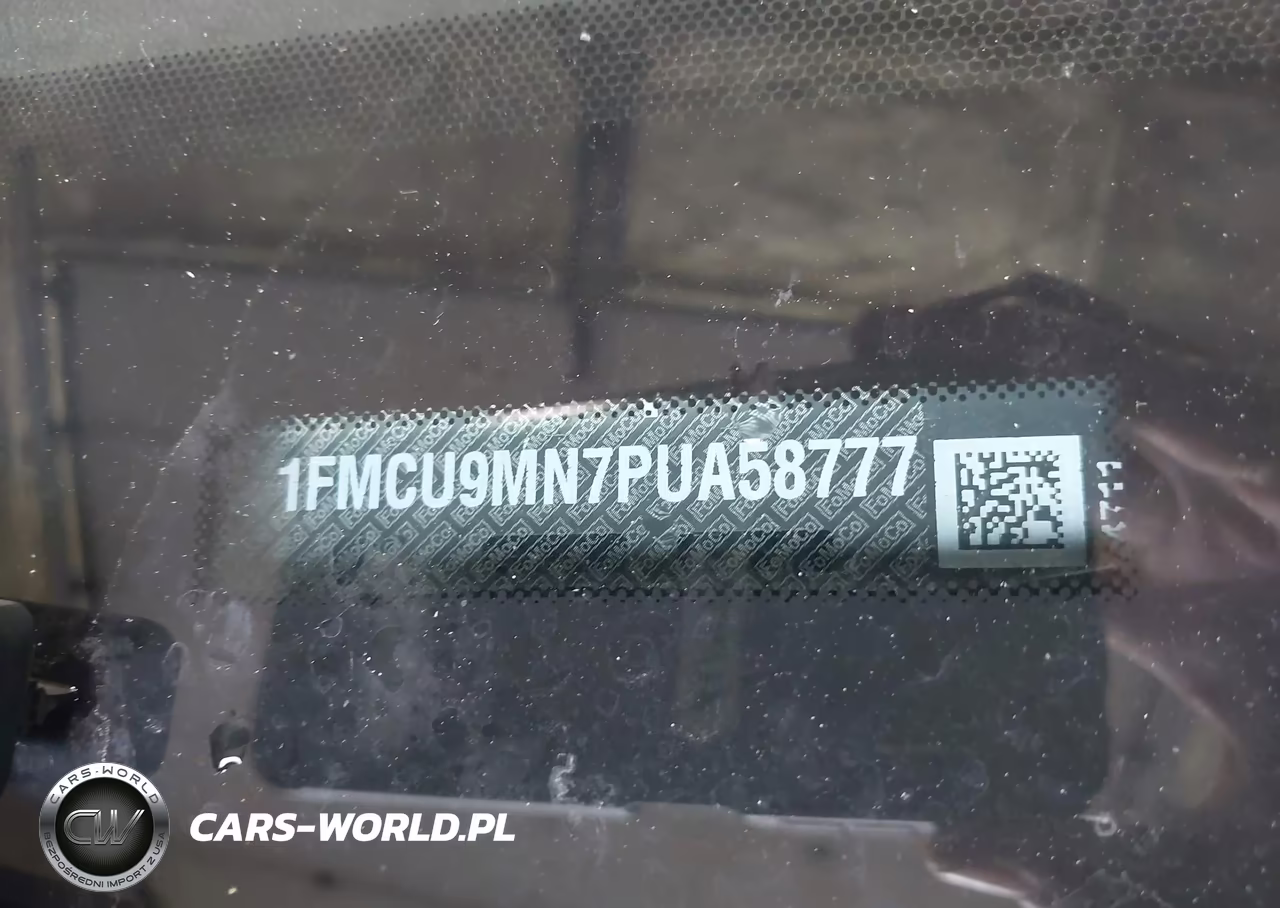 2023 Ford Escape St-Line VIN:1FMCU9MN7PUA58777 - 9