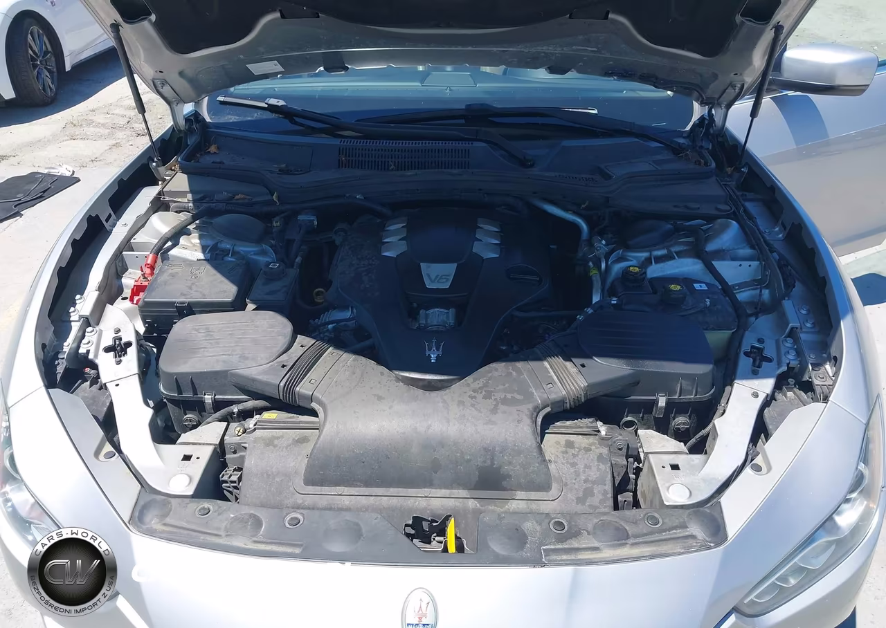 2015 Maserati Ghibli VIN:ZAM57XSA7F1130467 - 10