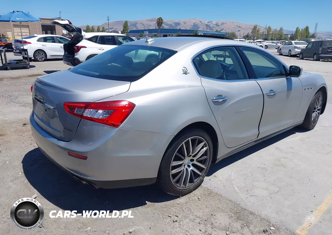 2015 Maserati Ghibli VIN:ZAM57XSA7F1130467 - 4