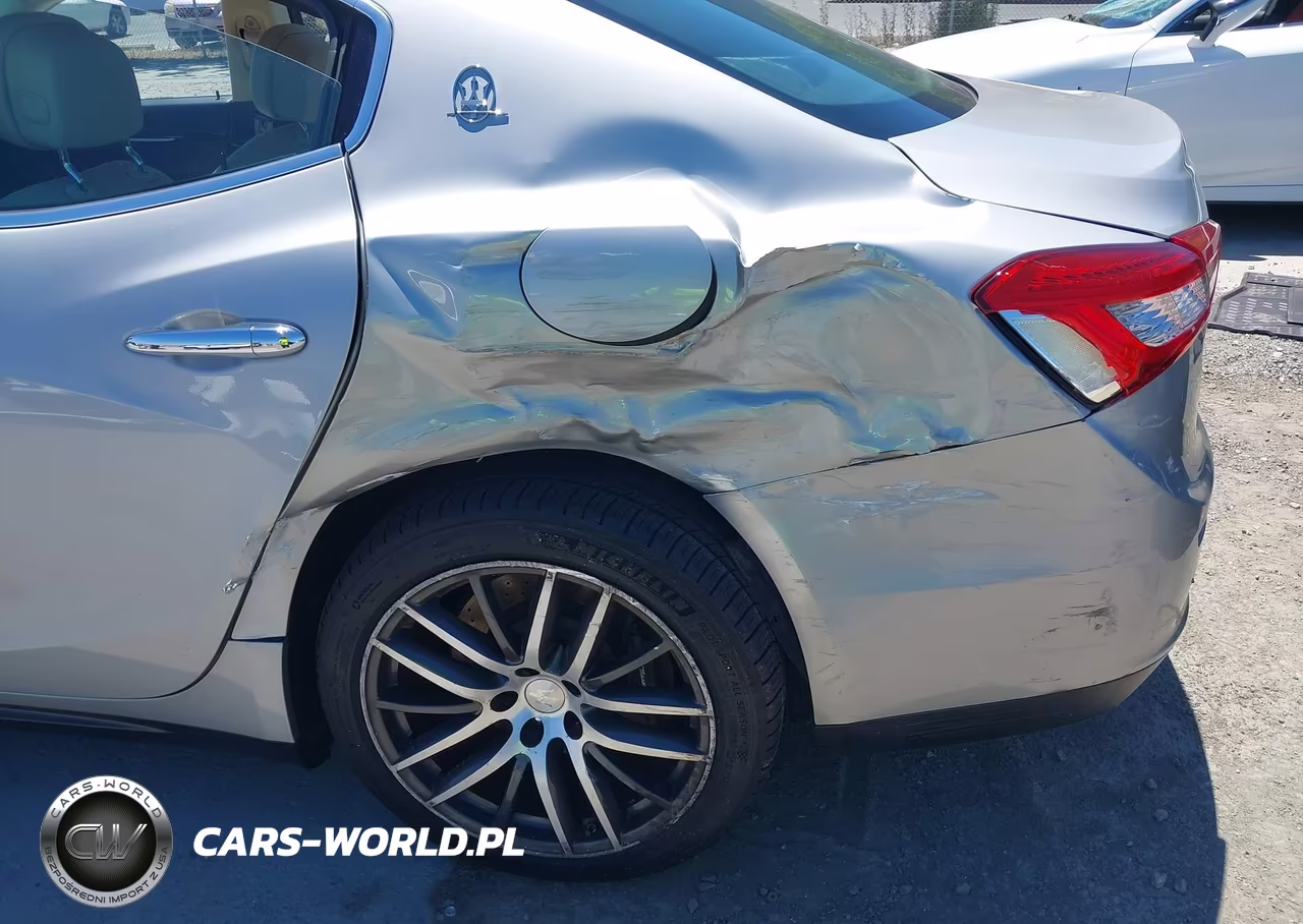 2015 Maserati Ghibli VIN:ZAM57XSA7F1130467 - 6