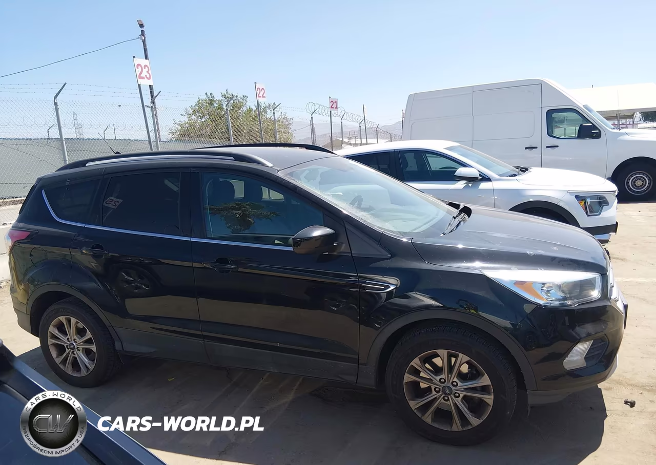 2018 Ford Escape Se VIN:1FMCU9GD8JUD12457 - 13
