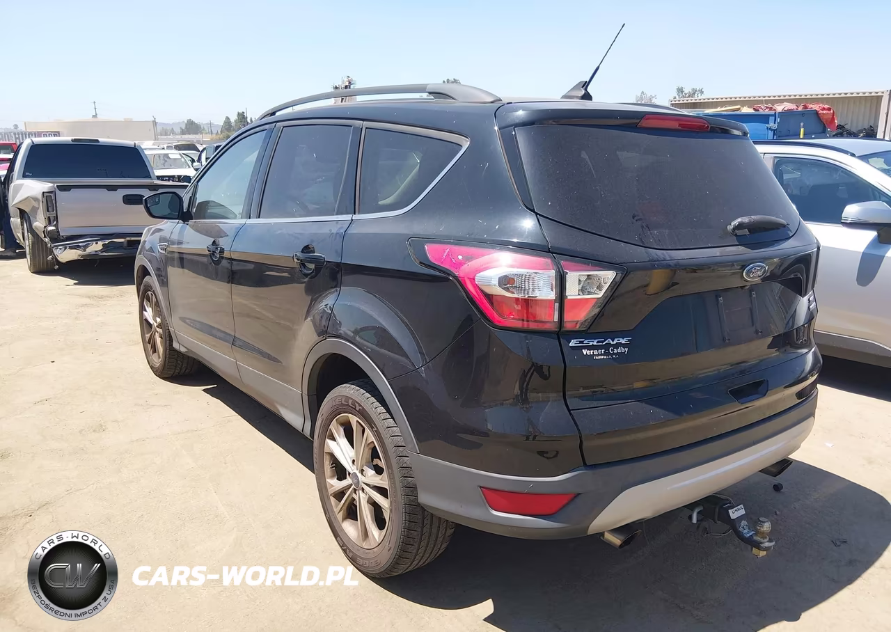 2018 Ford Escape Se VIN:1FMCU9GD8JUD12457 - 3