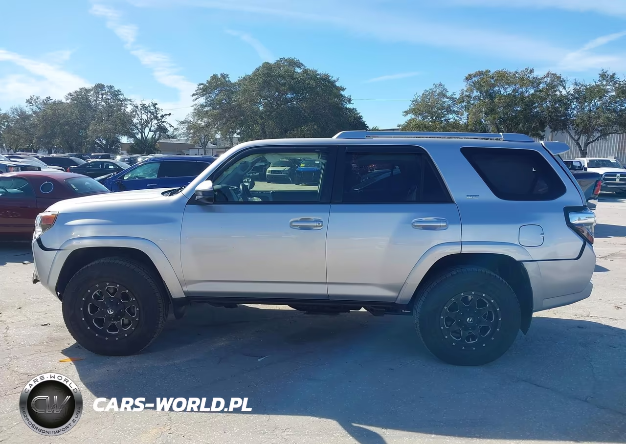 2014 Toyota 4Runner Sr5 VIN:JTEZU5JR9E5065070 - 14