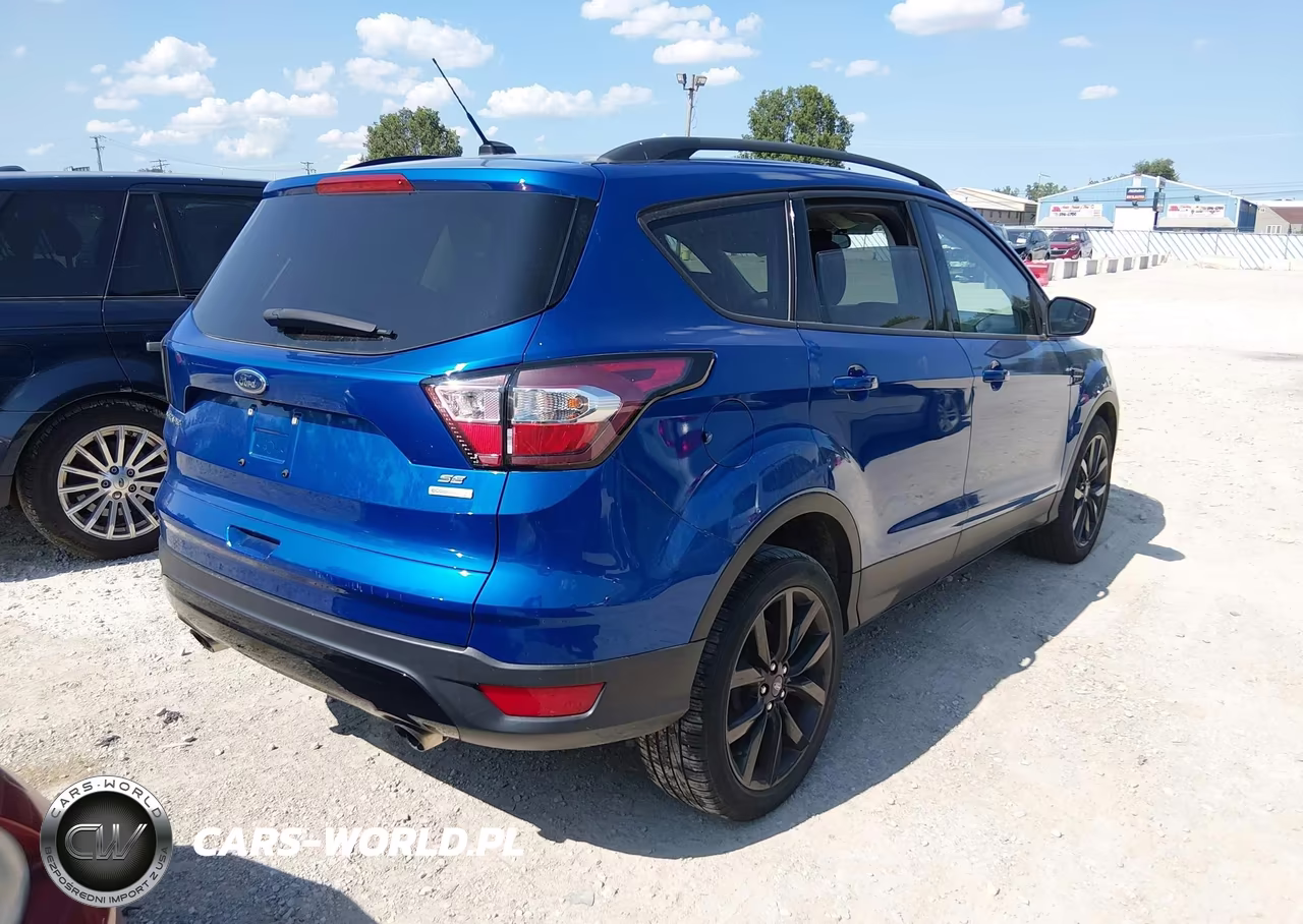 2018 Ford Escape Se VIN:1FMCU0GD3JUD03712 - 4