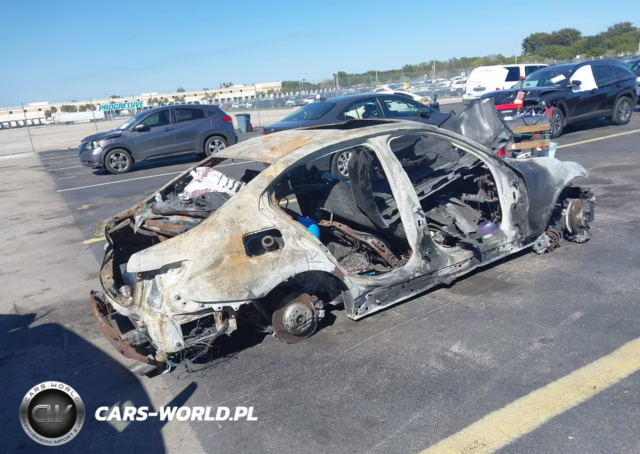 2020 BMW 330I VIN:3MW5R1J04L8B14543 - 4