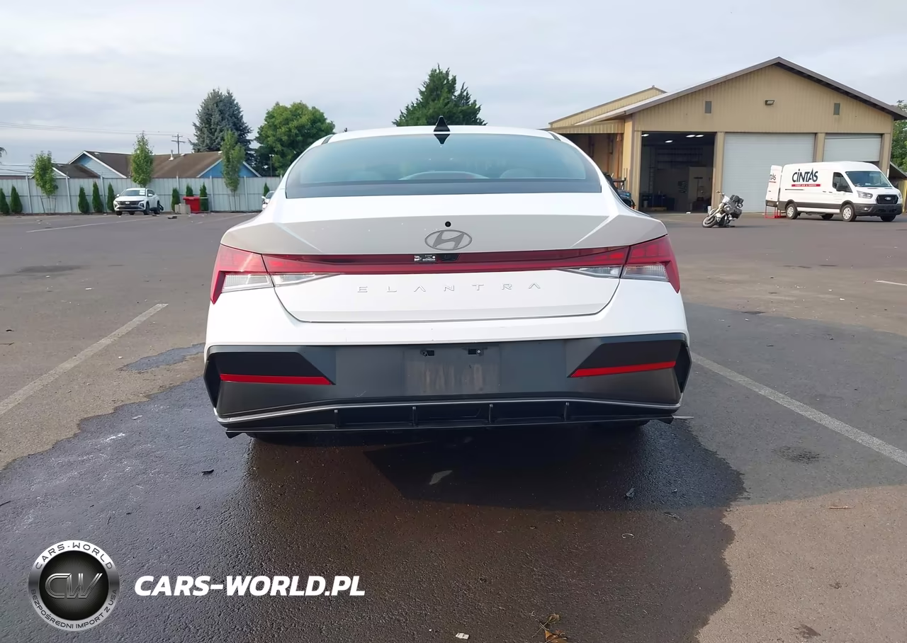 2025 Hyundai Elantra Sel Convenience VIN:KMHLS4DG3SU998934 - 17