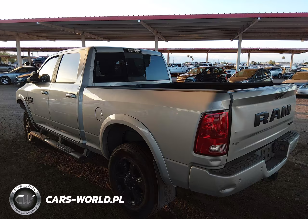 2017 Ram 2500 Big Horn 4X4 6'4 Box VIN:3C6UR5DL7HG740071 - 3