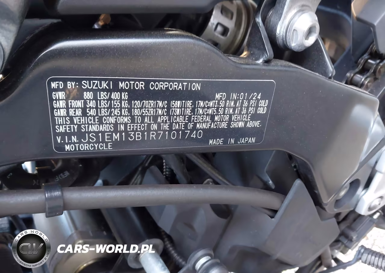 2024 Suzuki Gsx800 F VIN:JS1EM13B1R7101740 - 10