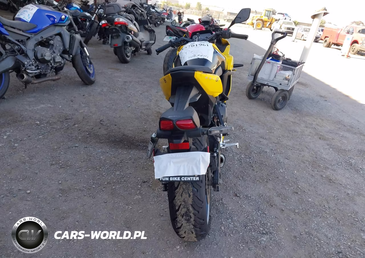 2024 Suzuki Gsx800 F VIN:JS1EM13B1R7101740 - 6