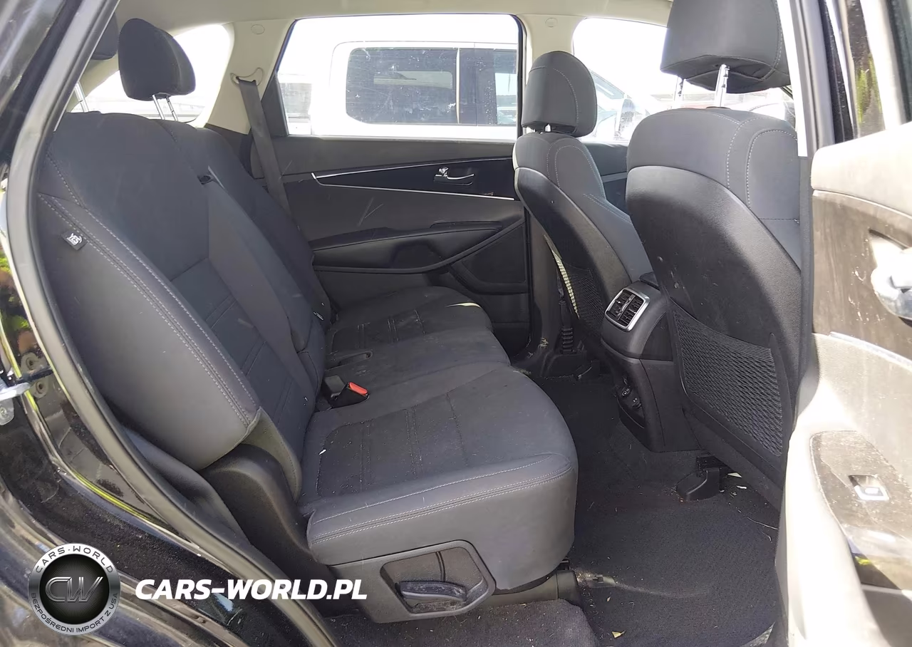 2017 Kia Sorento 3.3L Lx VIN:5XYPG4A55HG225726 - 8